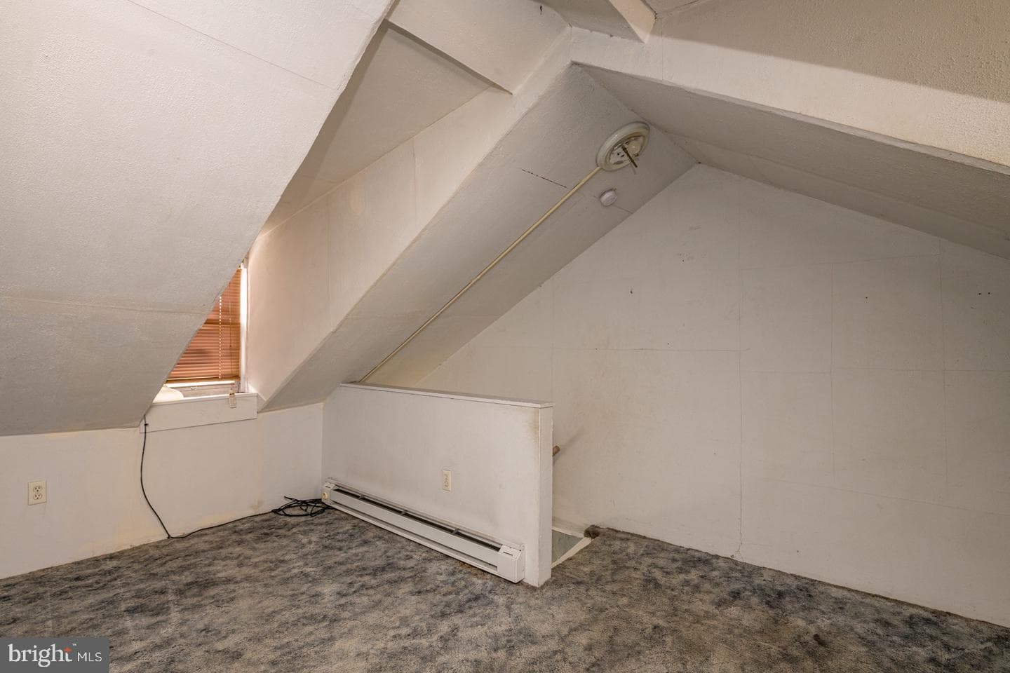 832 Nicolls Street photo 10