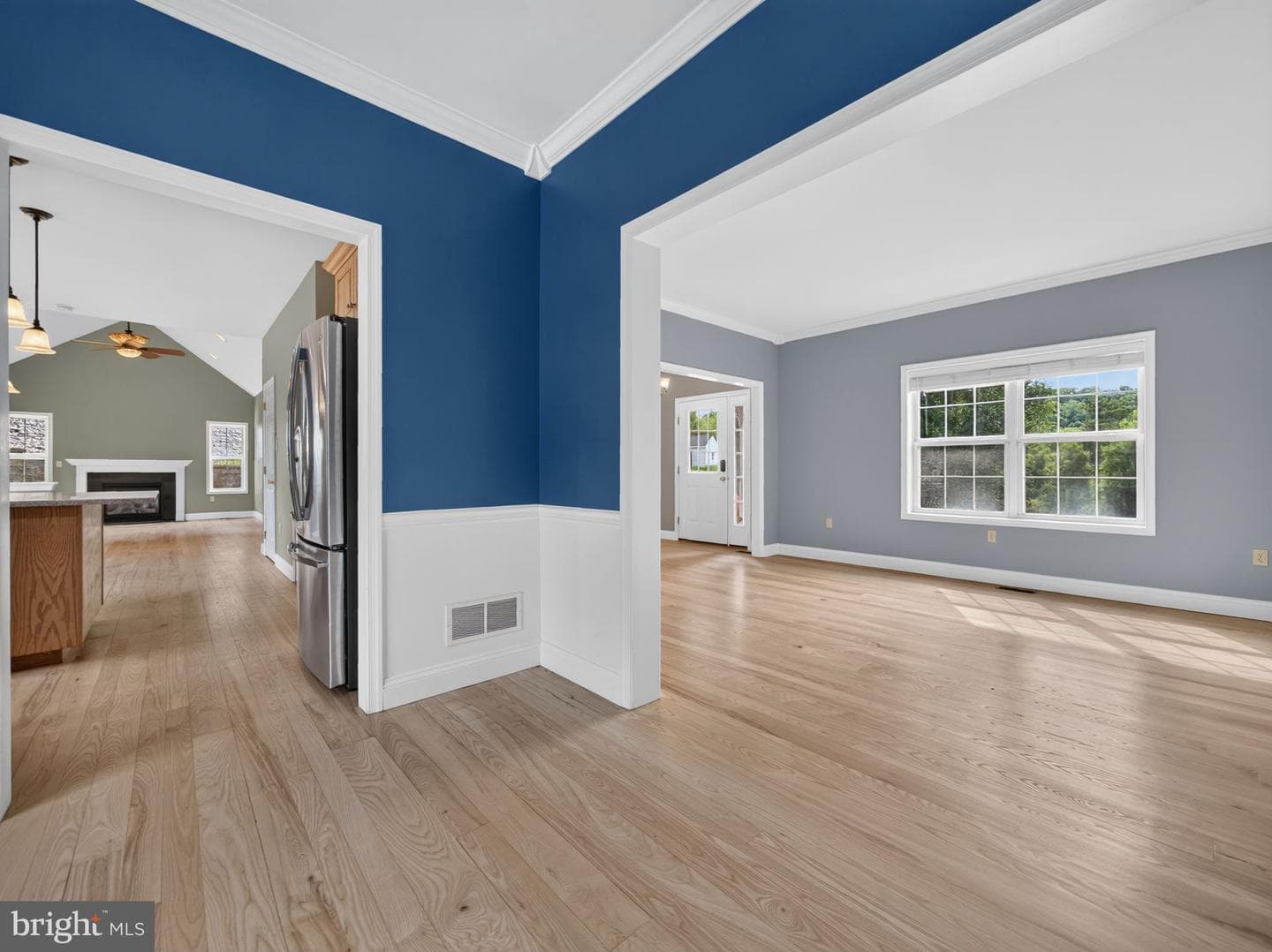 649 S Reading Avenue photo 6