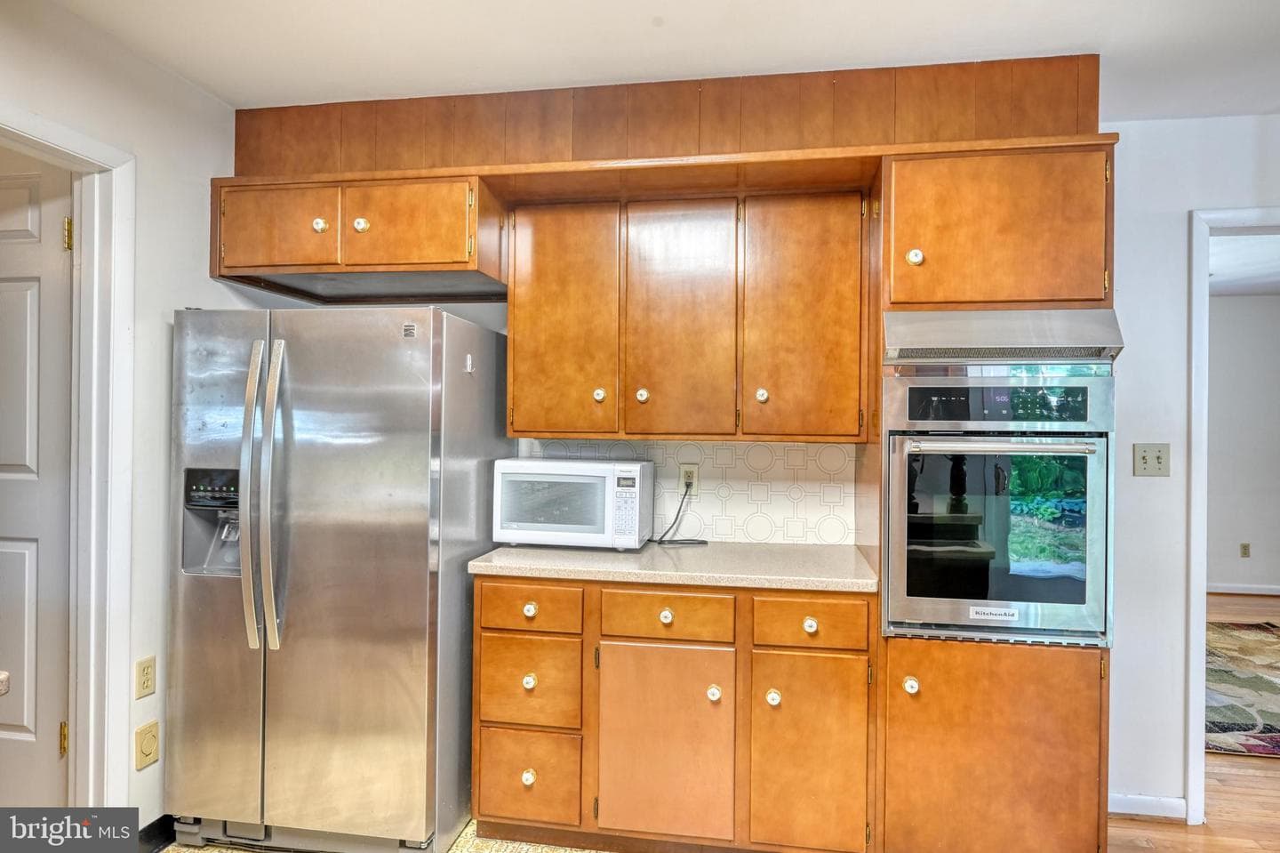 10 E Lincoln Avenue photo 11