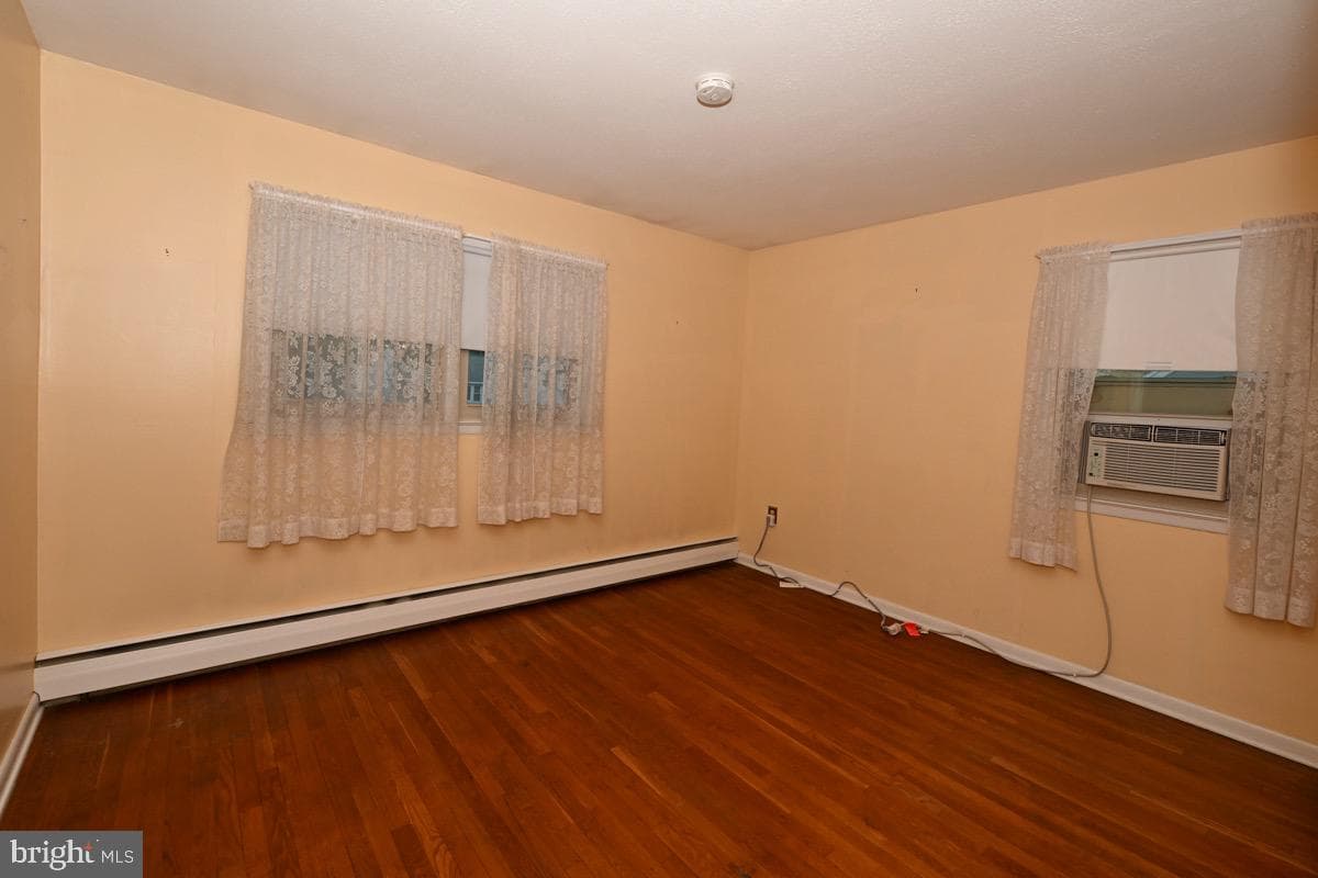 2708 Tennyson Avenue photo 15