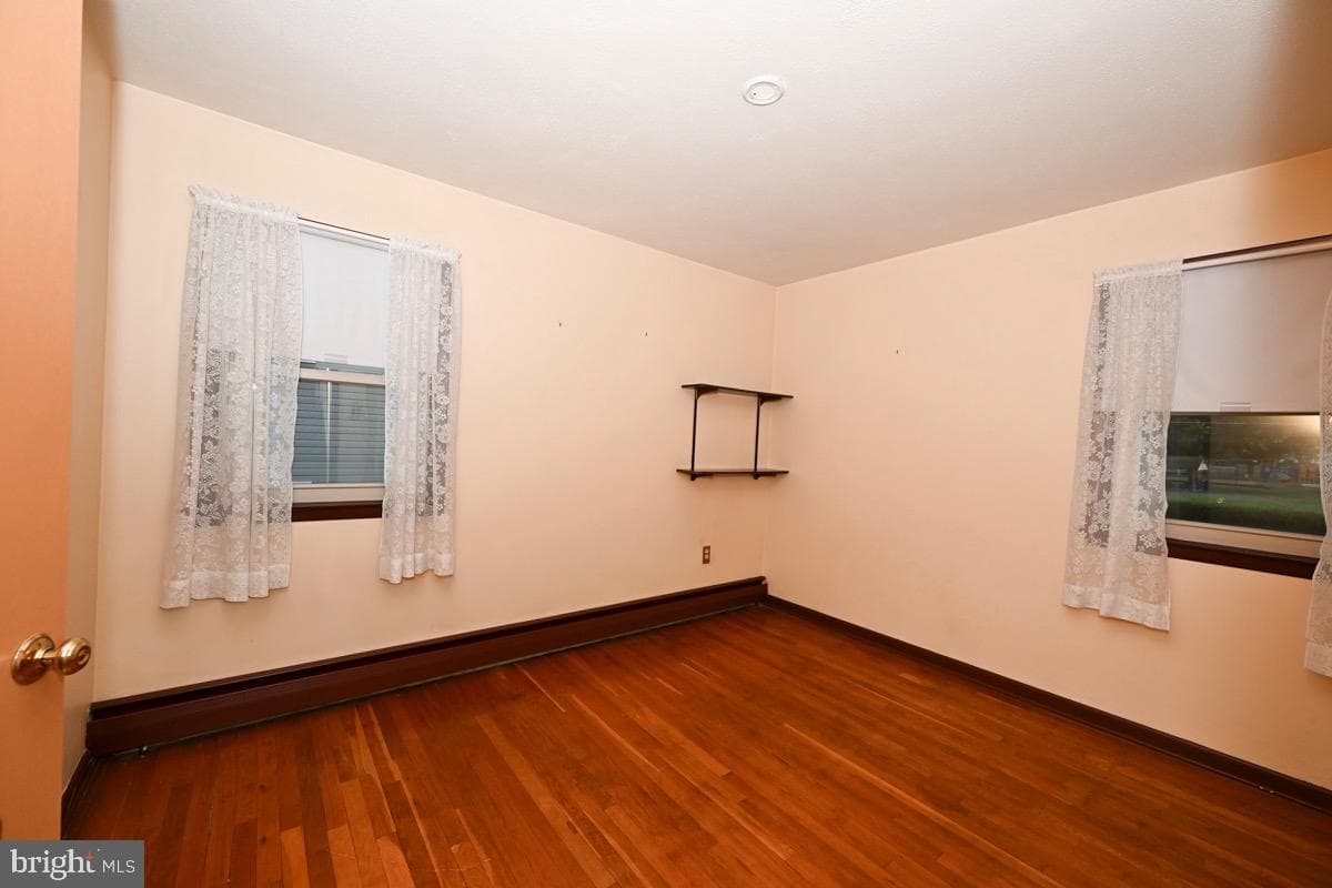 2708 Tennyson Avenue photo 17