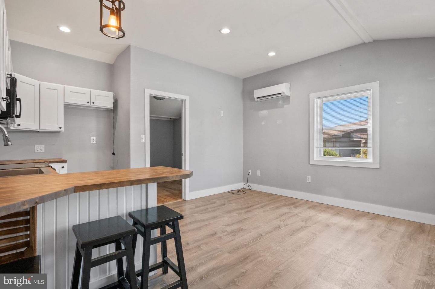 110 S Beech Street photo 10