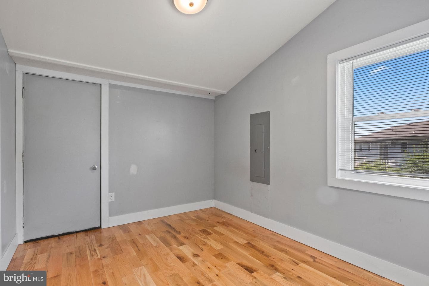 110 S Beech Street photo 14
