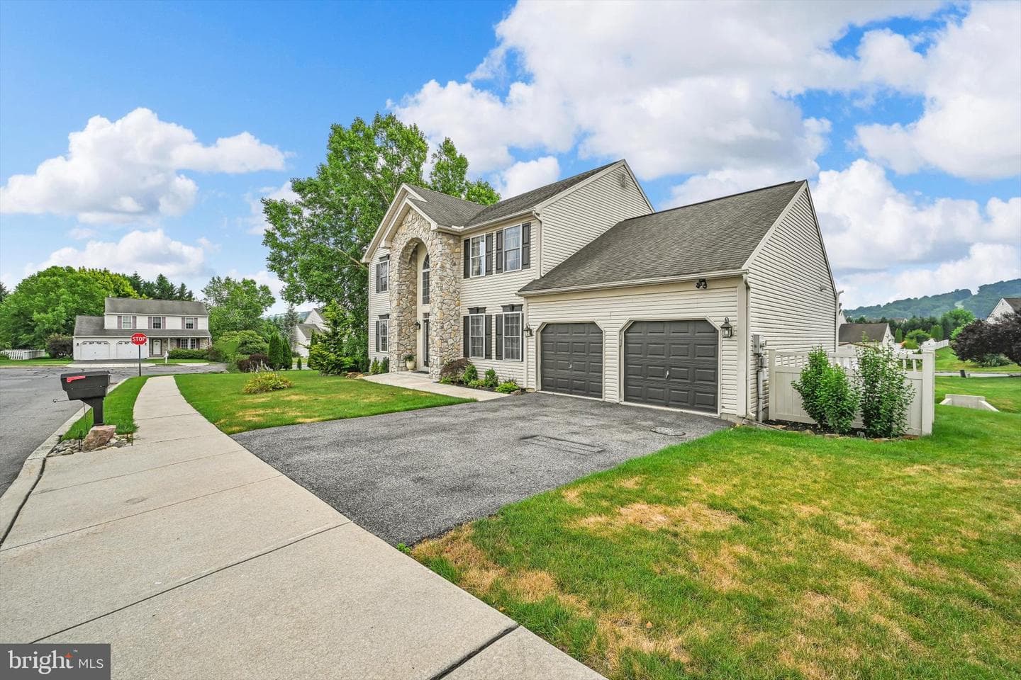 21 Shelly Drive photo 4