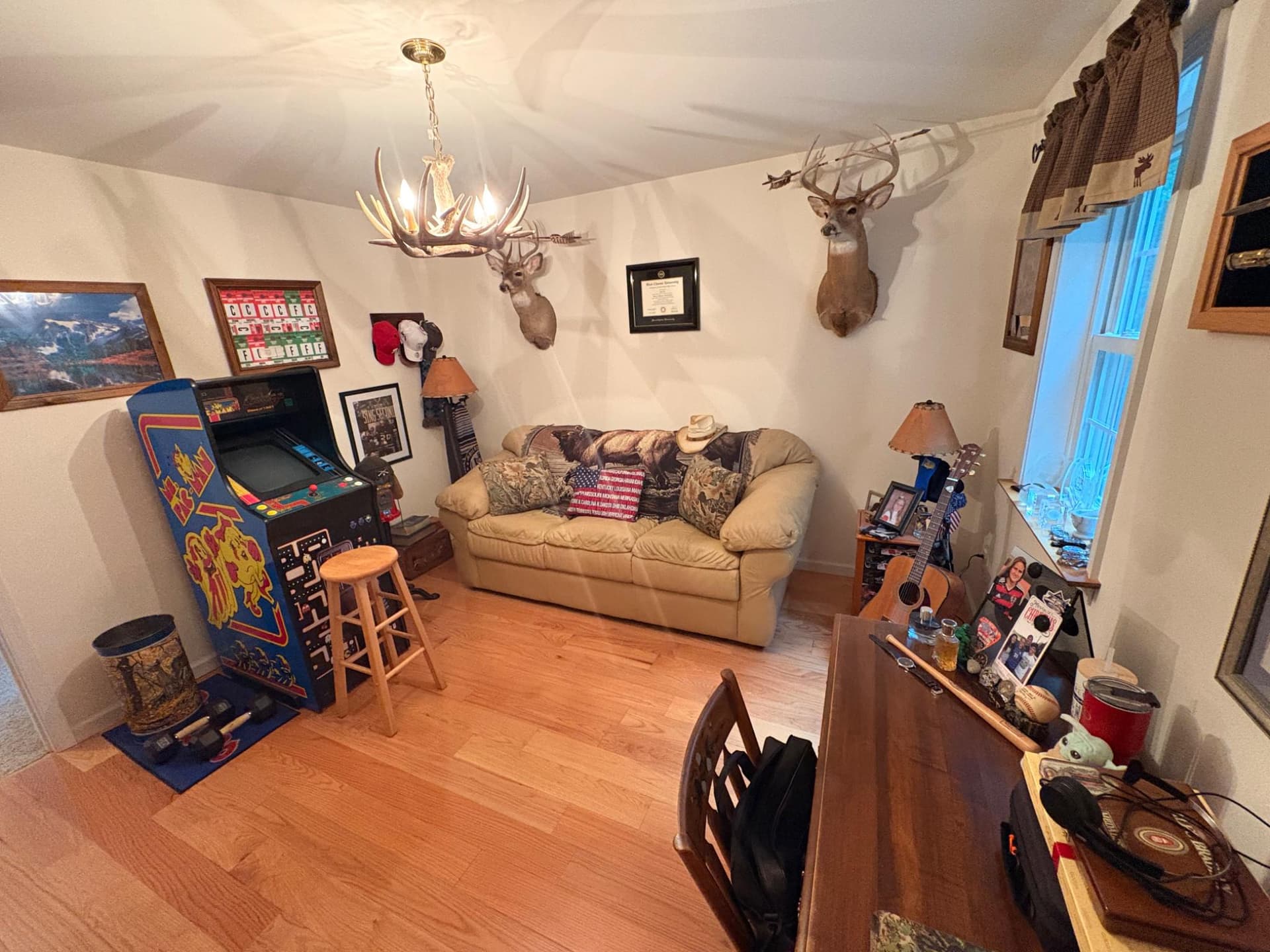 52 Hess Road photo 32