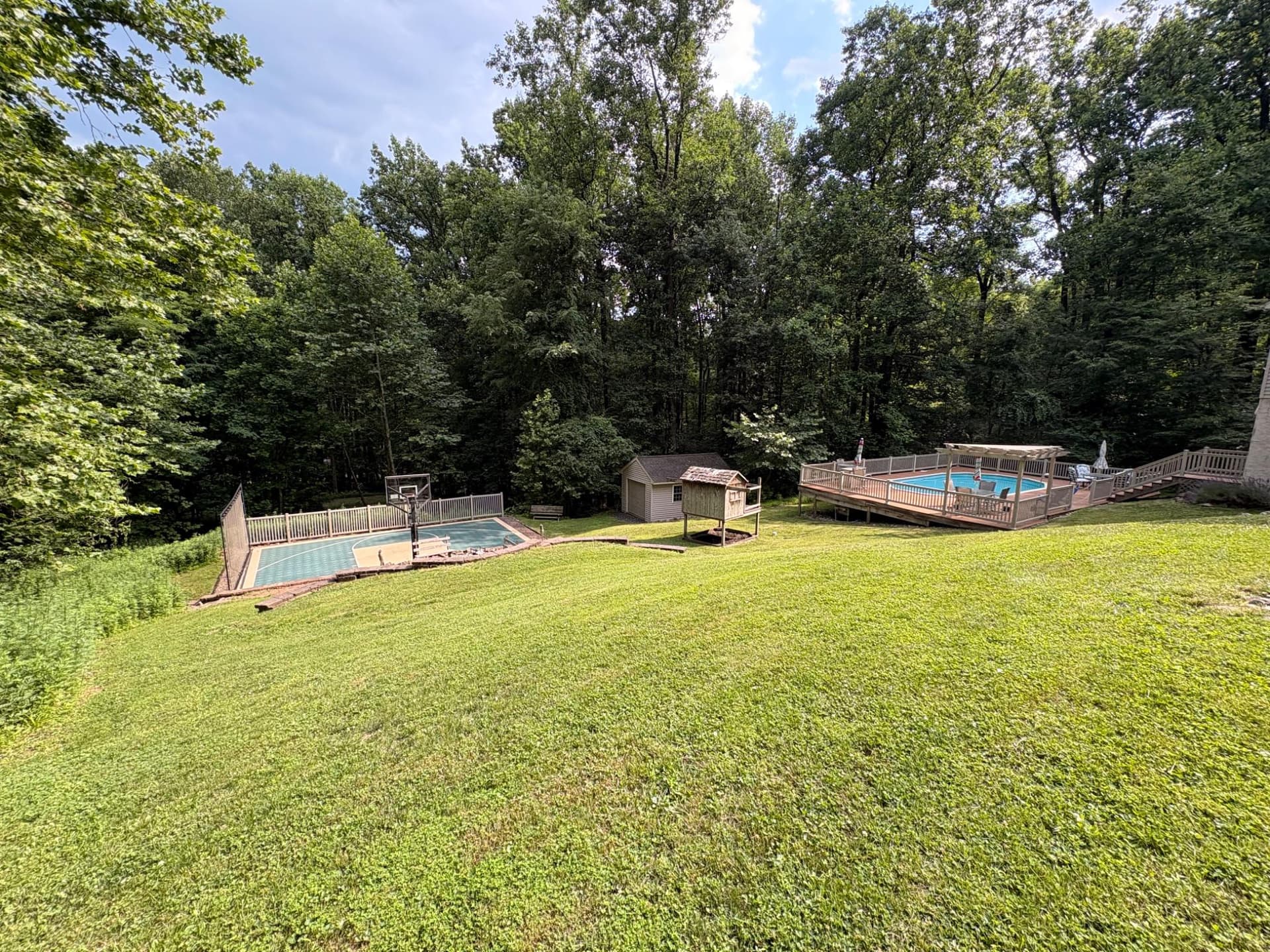52 Hess Road photo 83
