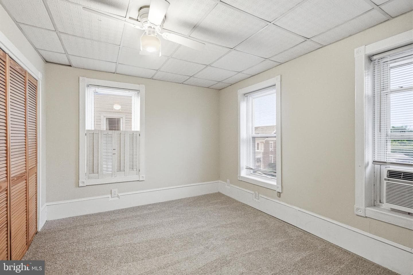 228 S Spruce Street photo 20