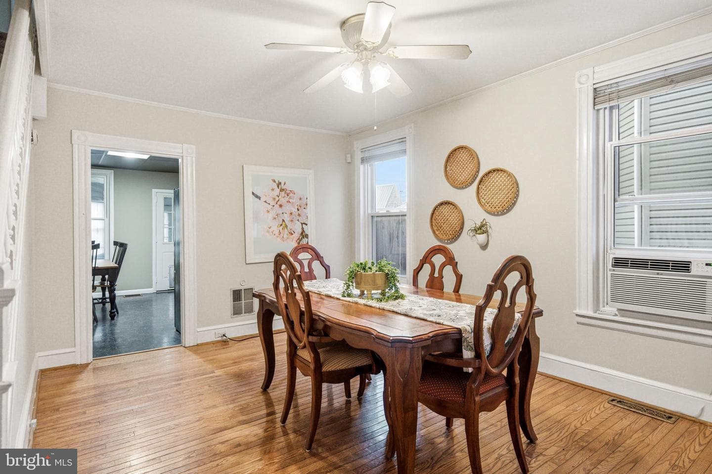 228 S Spruce Street photo 8