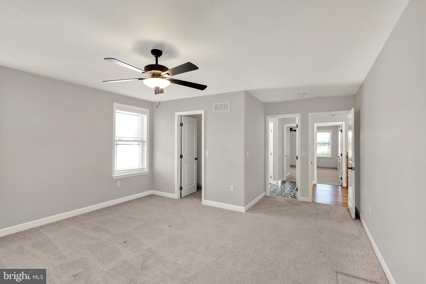 64 Middletown Road photo 34
