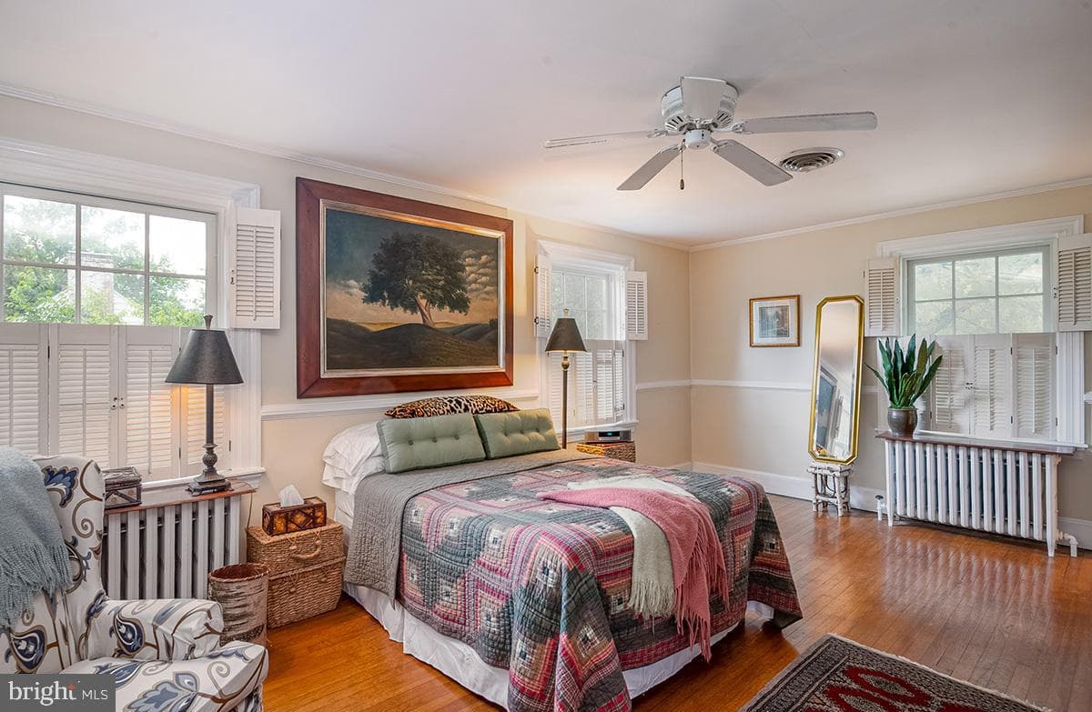 109 E 36th Street photo 15