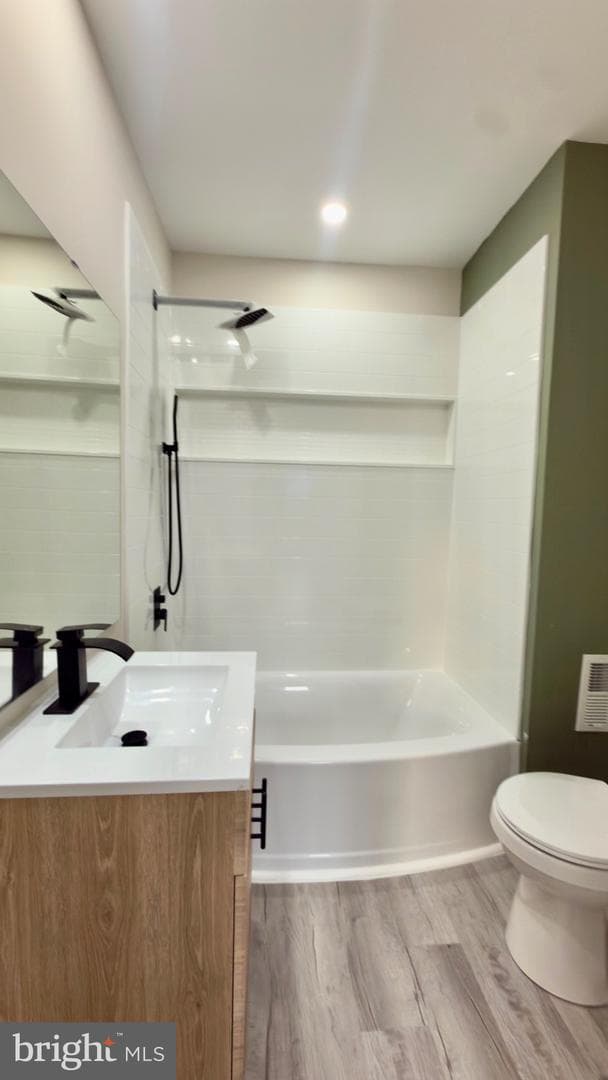 1539 Moss Street photo 23