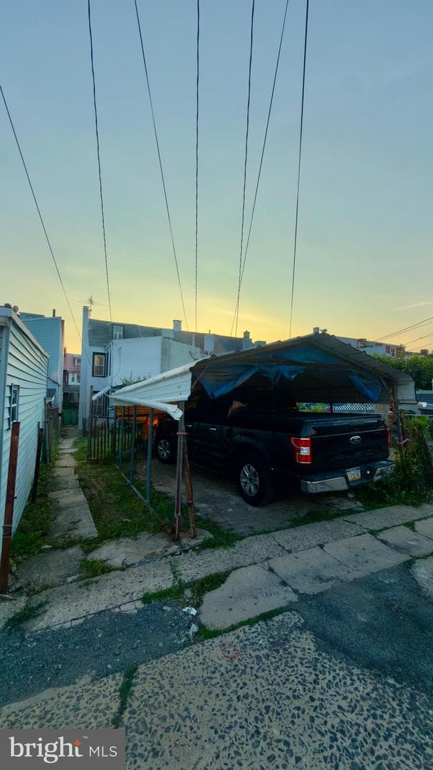 1539 Moss Street photo 30