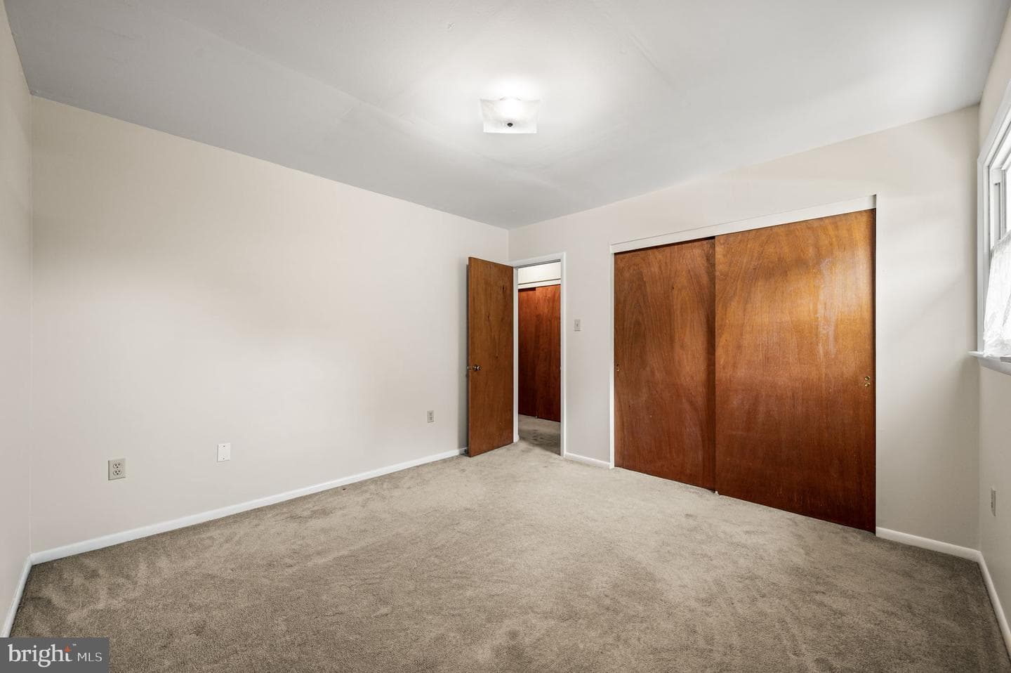102 Village Drive photo 14