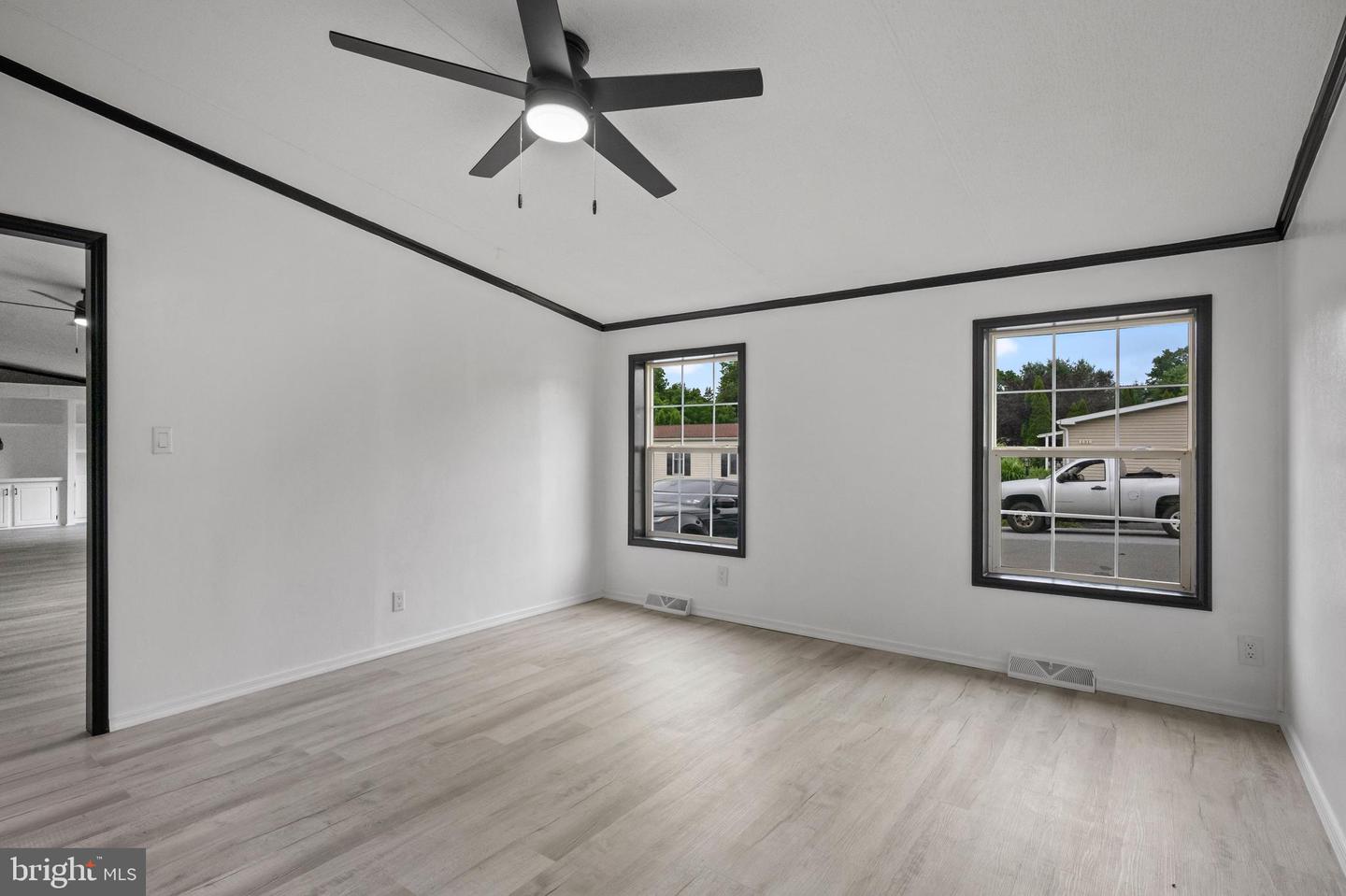 138 Heister Road photo 15