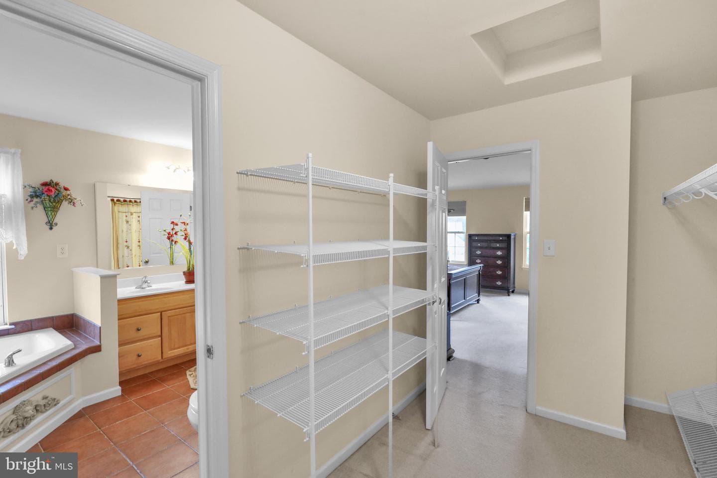 359 Mountain Boulevard photo 43