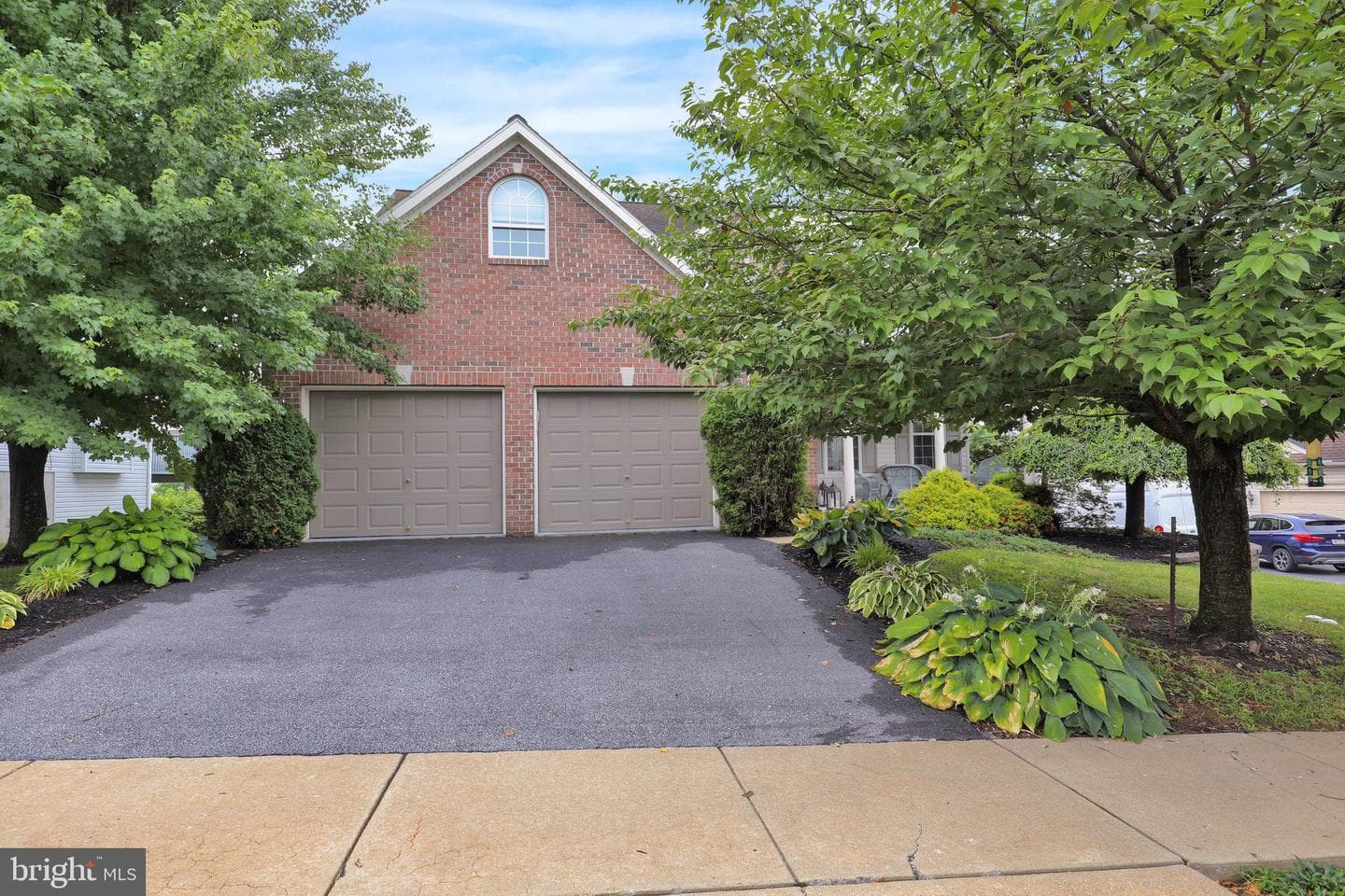 359 Mountain Boulevard photo 6
