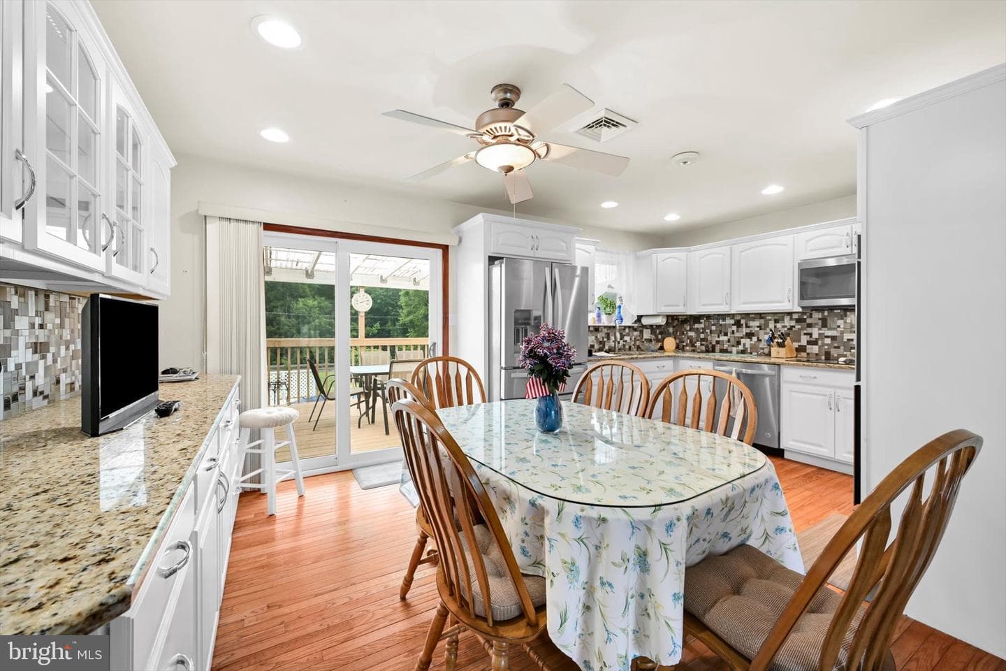 47 Carriage Circle photo 13