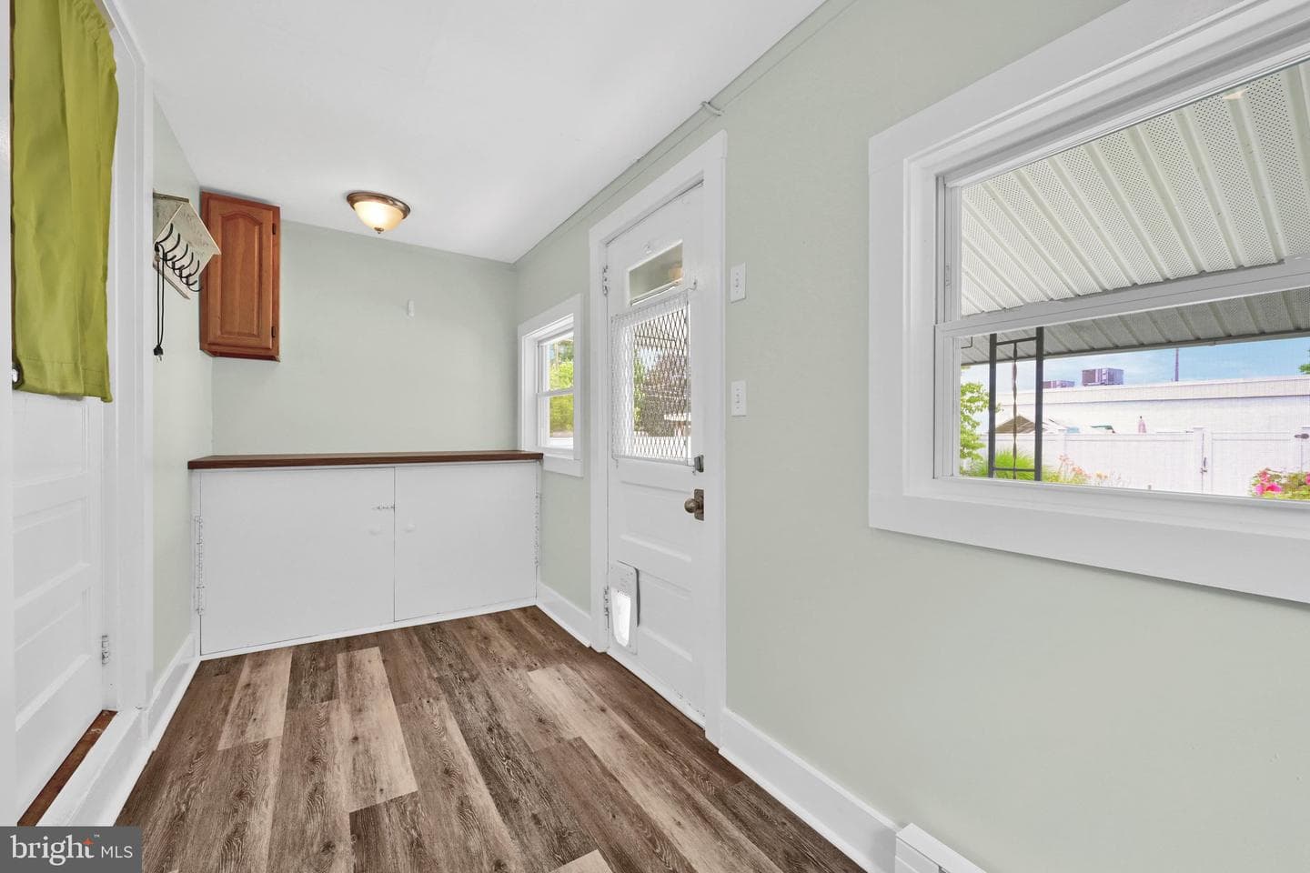 43 S Morwood Avenue photo 23