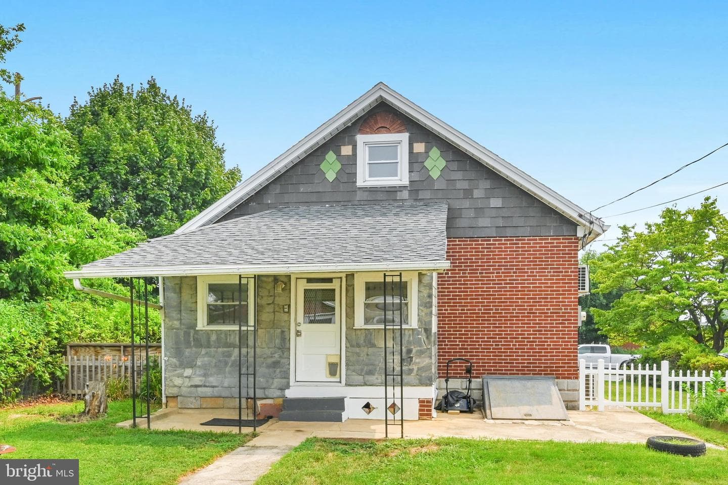 43 S Morwood Avenue photo 31