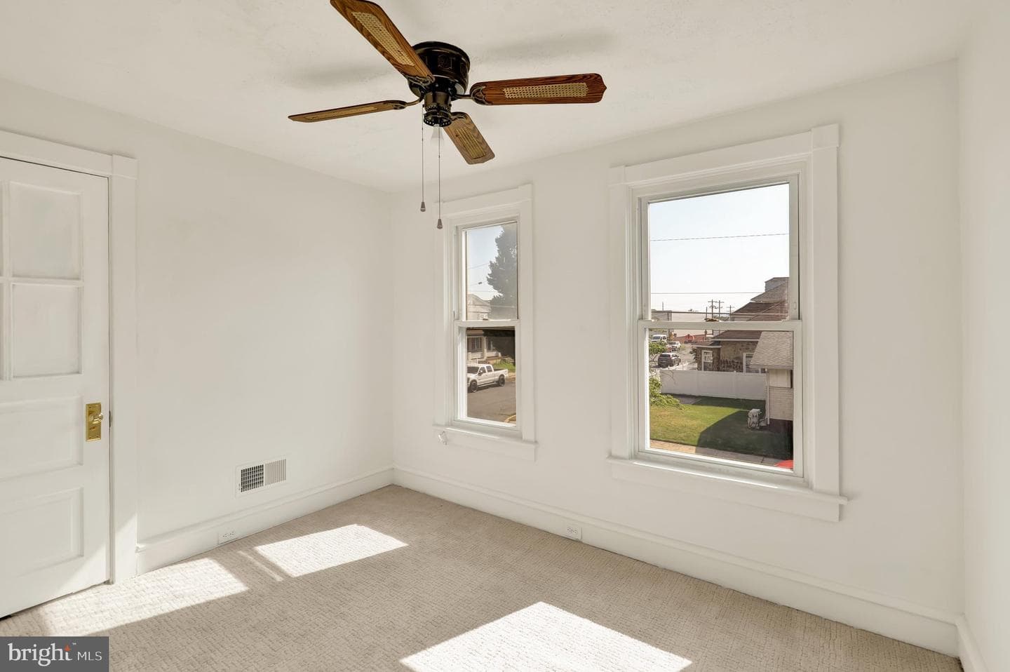 701 Alton Avenue photo 20