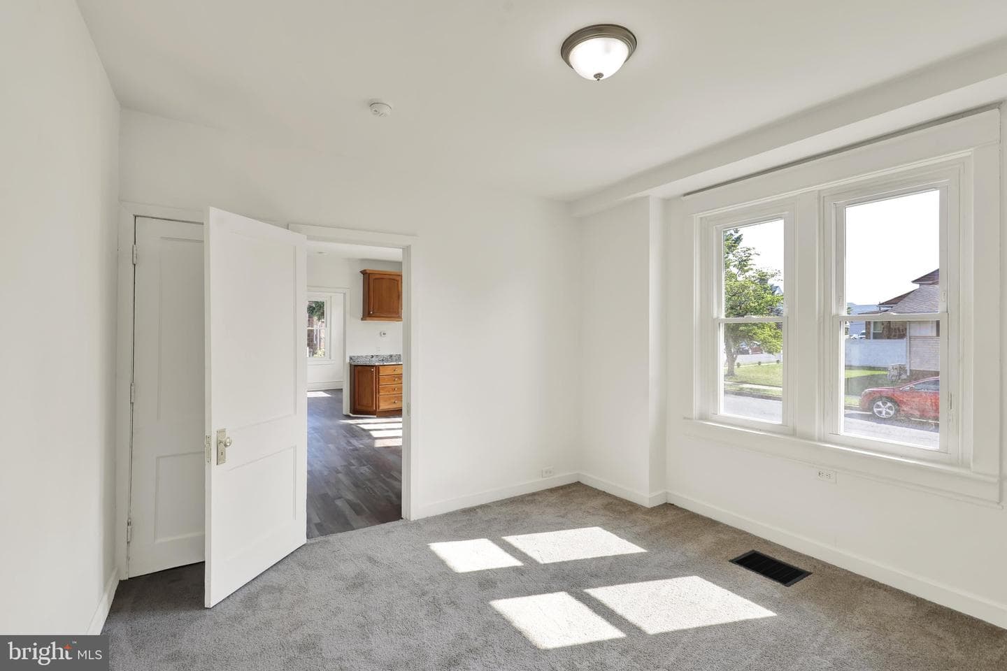 701 Alton Avenue photo 21