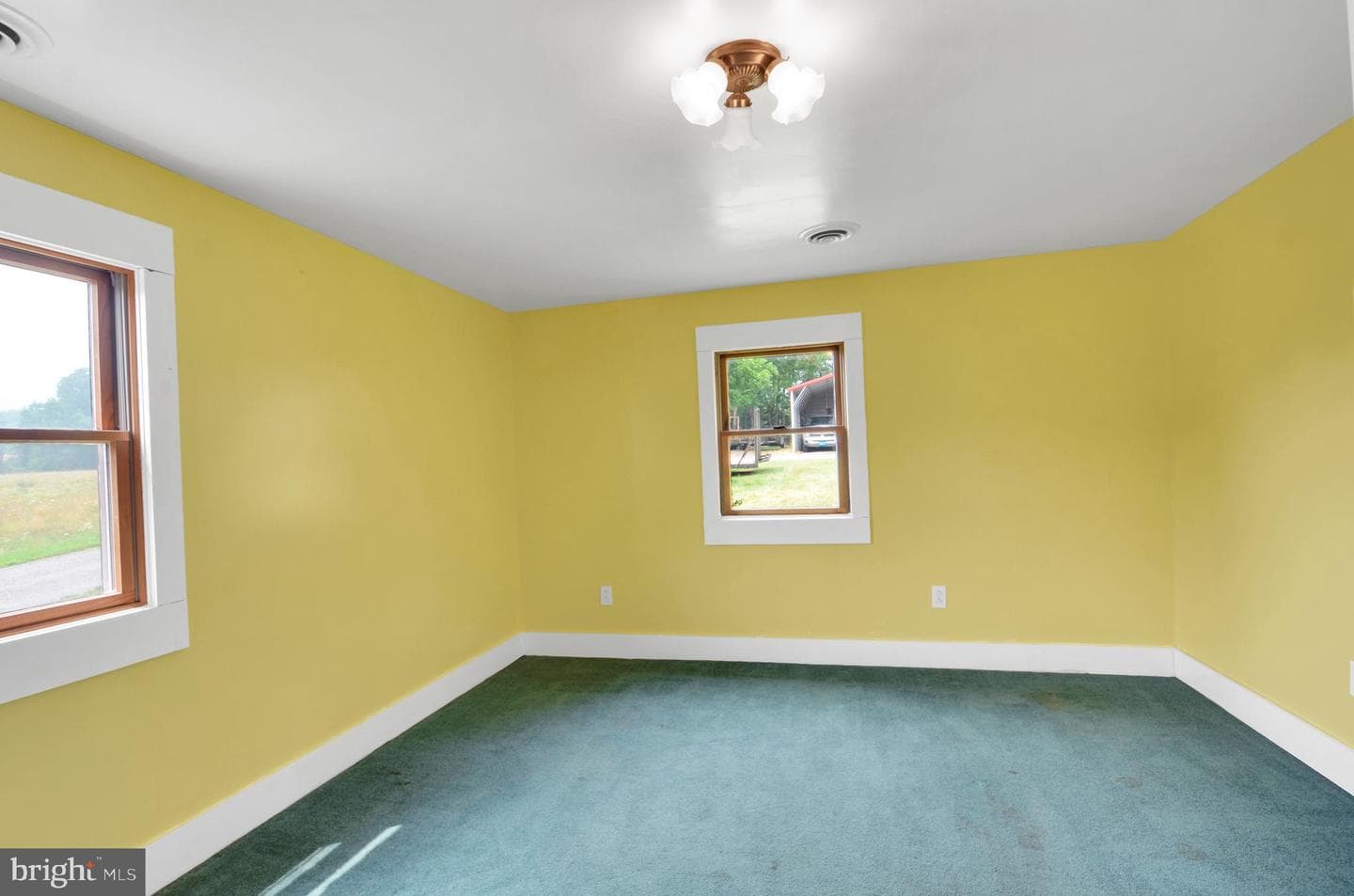 3390 Mountain Road photo 14