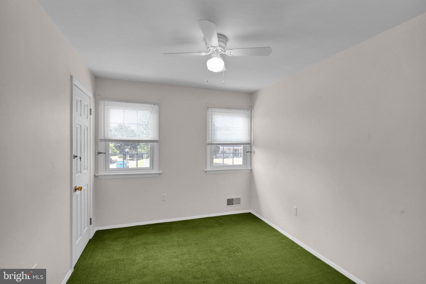 2 Willowwood Court photo 28