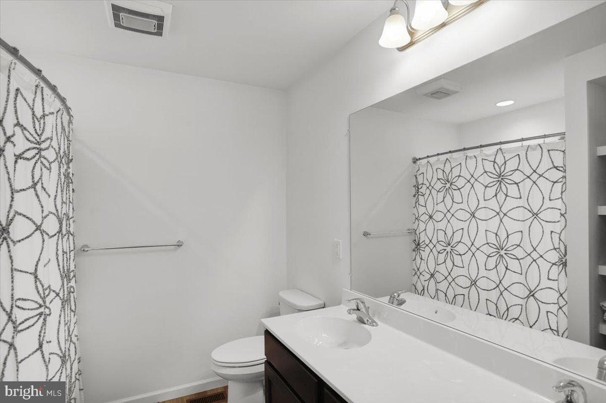 425 Smokering Drive photo 12