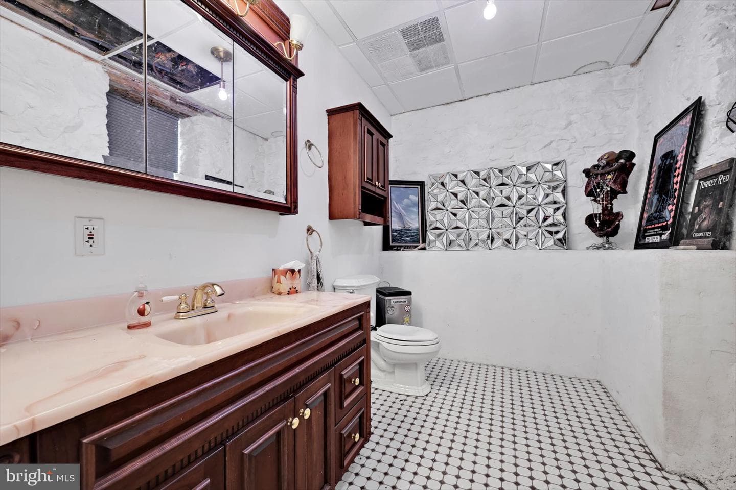 101 Conrad Road photo 26