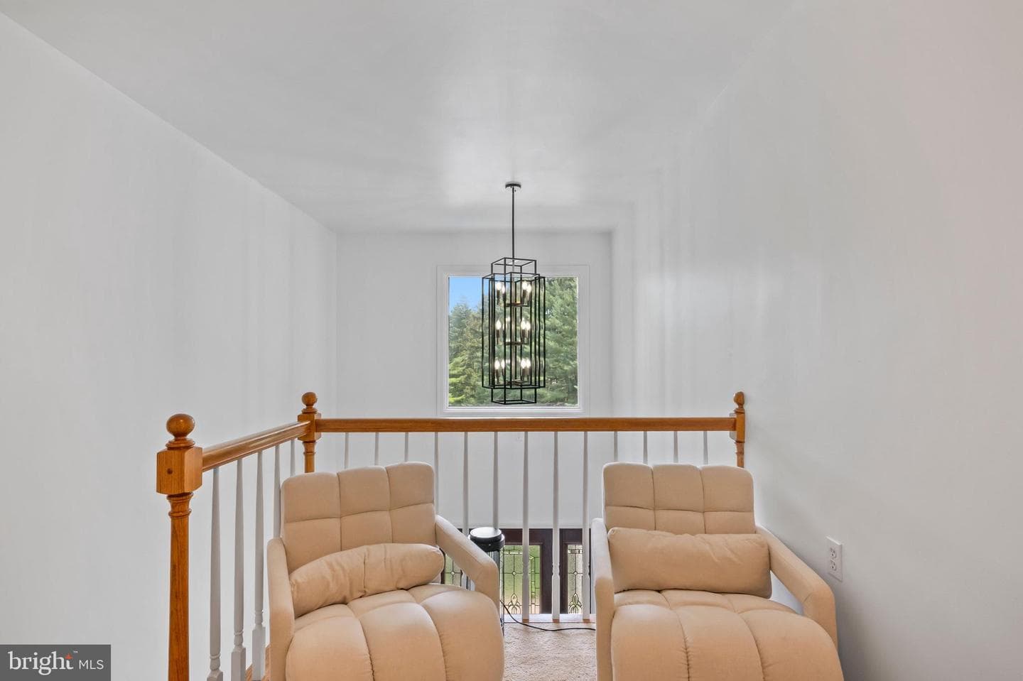 3 Hessian Boulevard photo 29