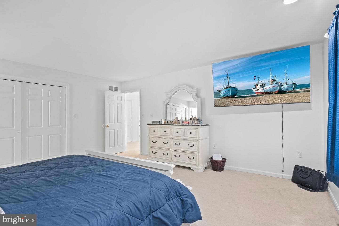 3 Hessian Boulevard photo 33