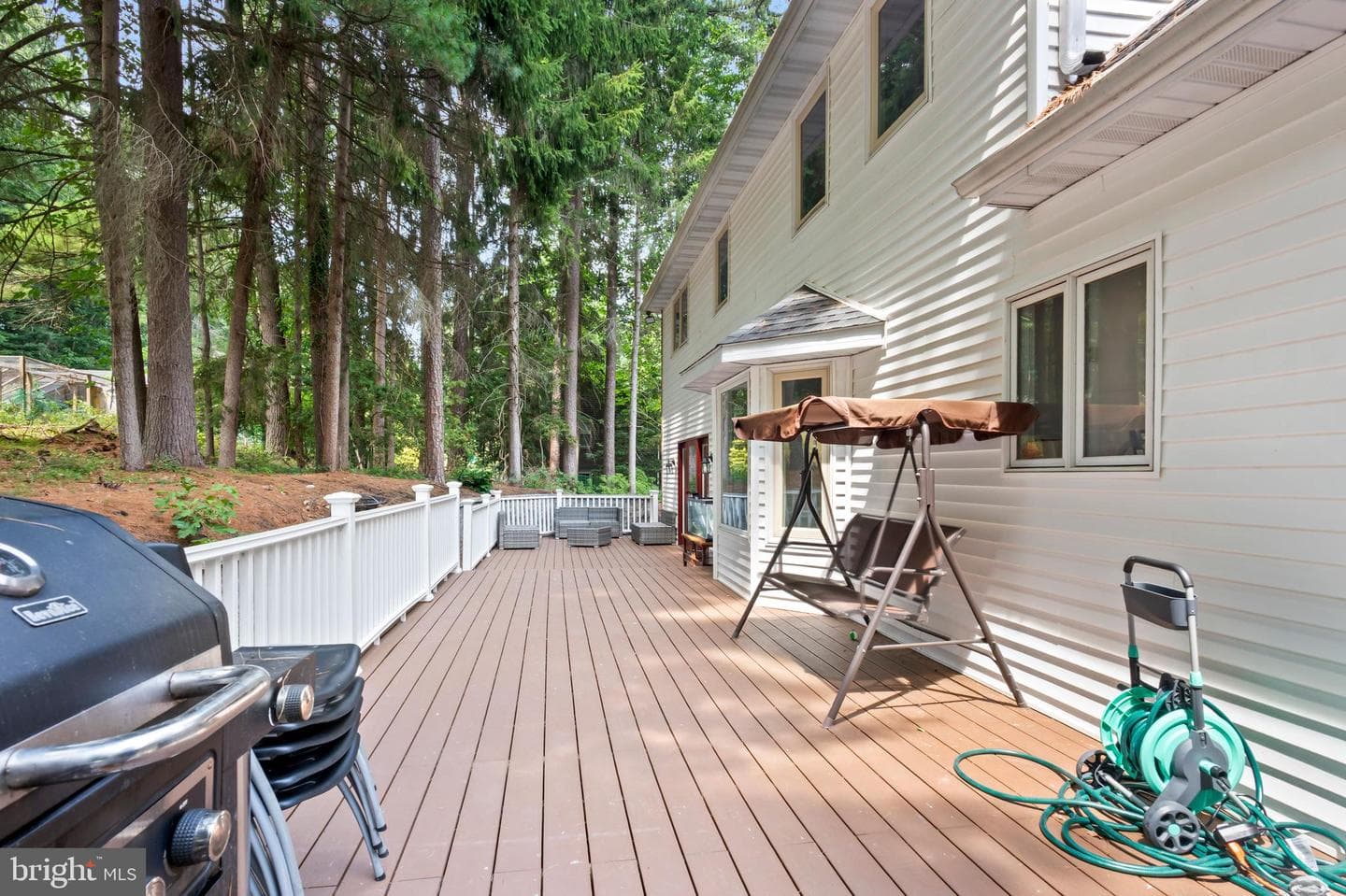 3 Hessian Boulevard photo 48