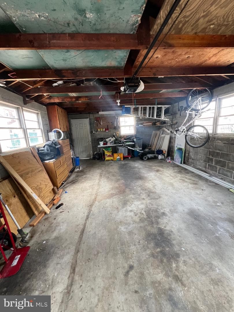 130 N Walnut Street photo 28