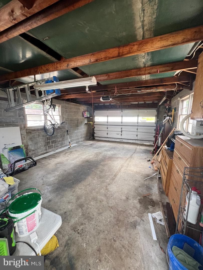 130 N Walnut Street photo 29