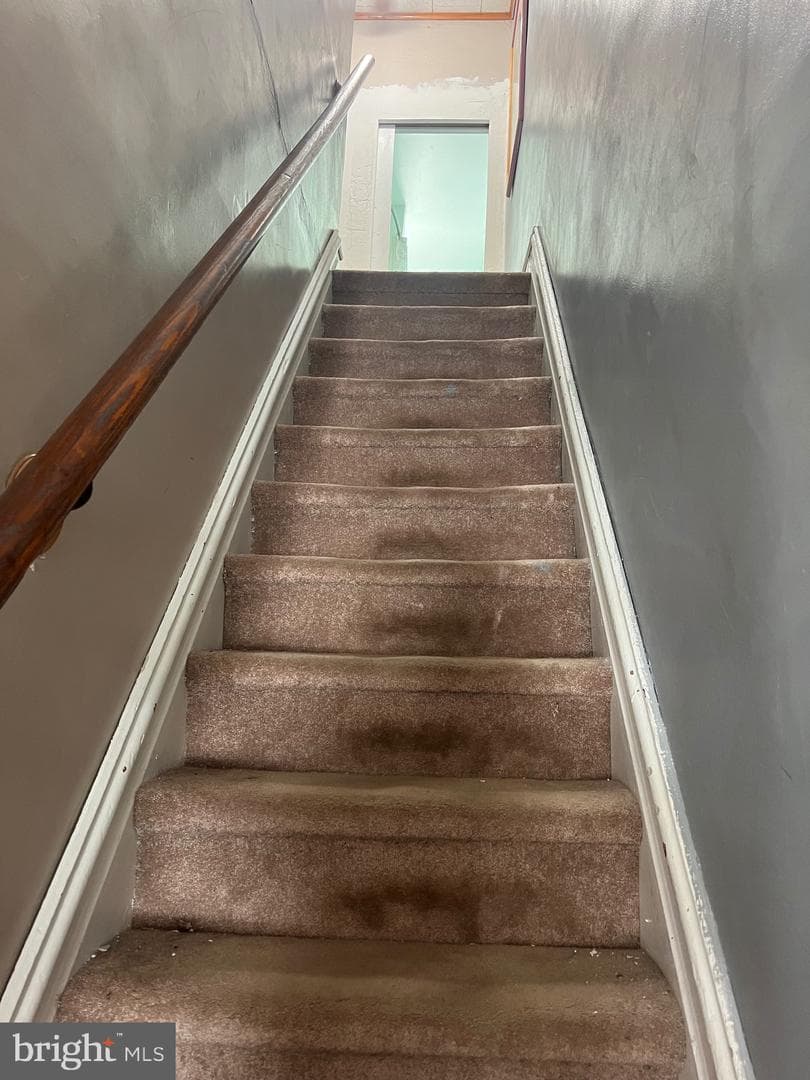 130 N Walnut Street photo 6