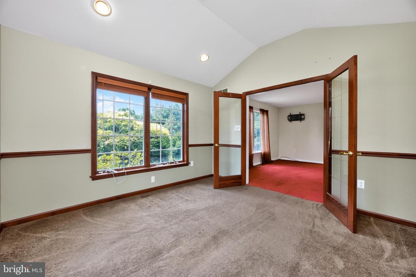 24 Lehmann Drive photo 16
