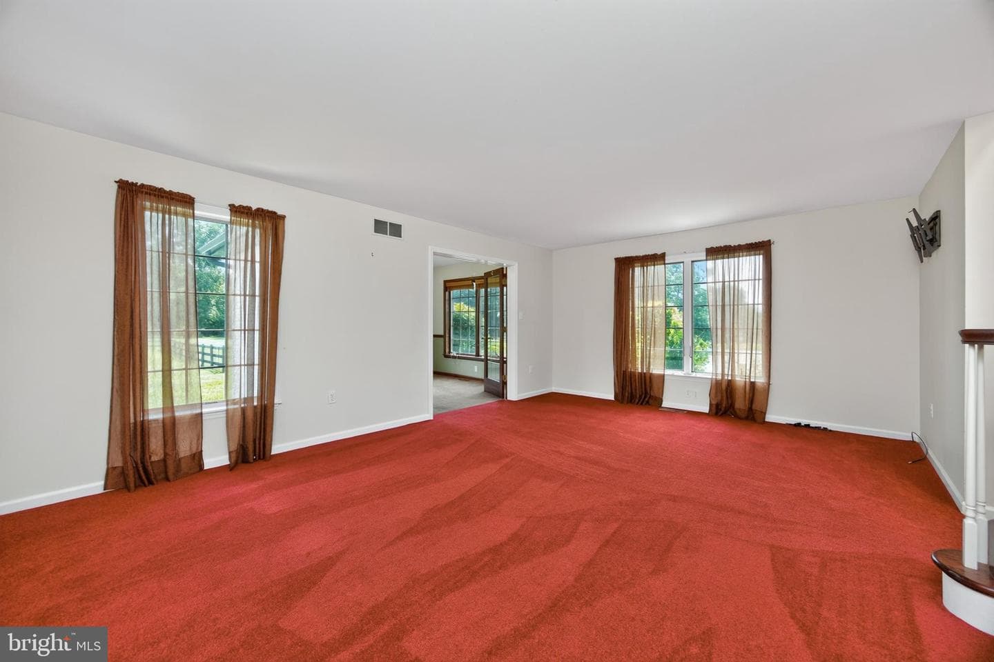 24 Lehmann Drive photo 18