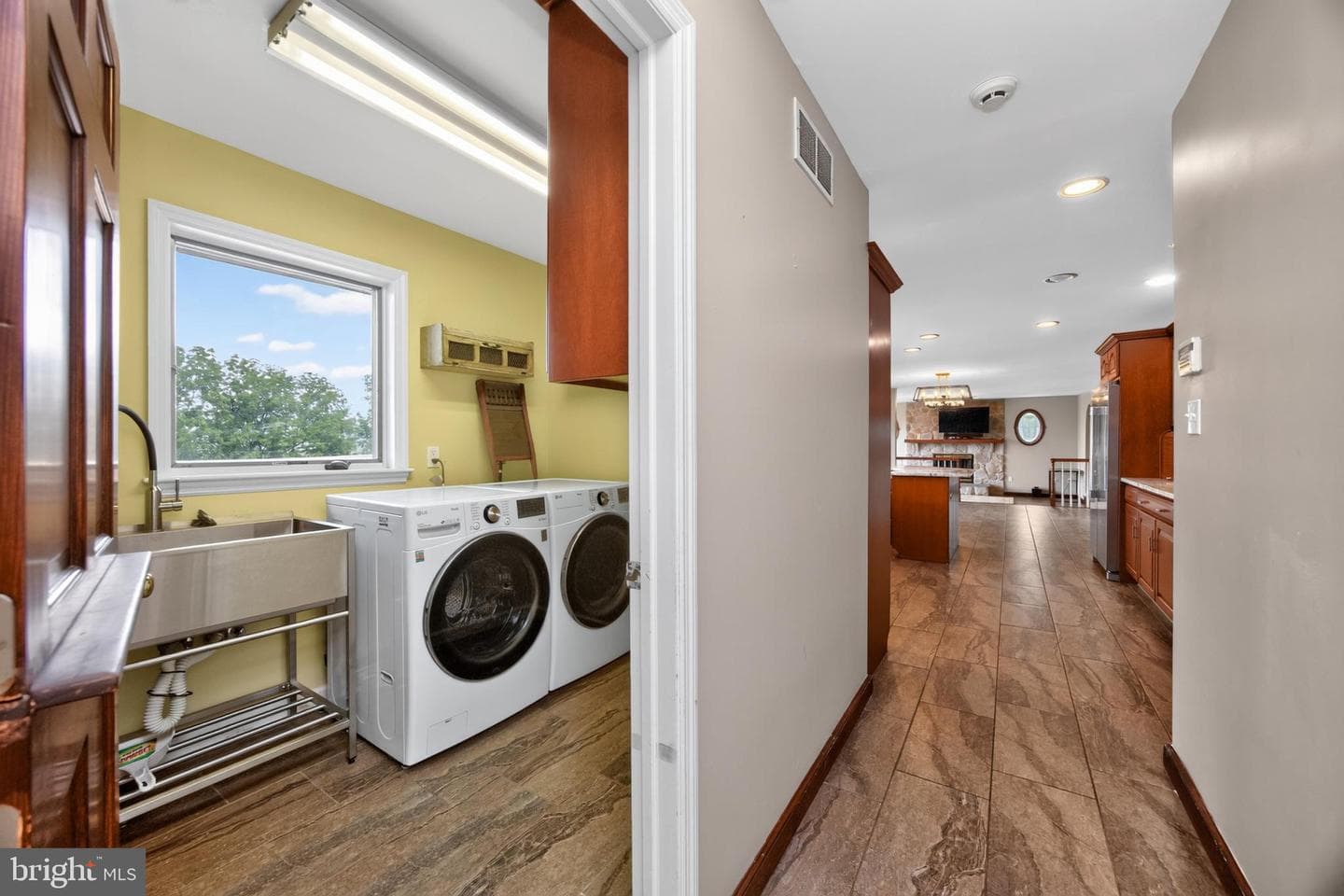 24 Lehmann Drive photo 23