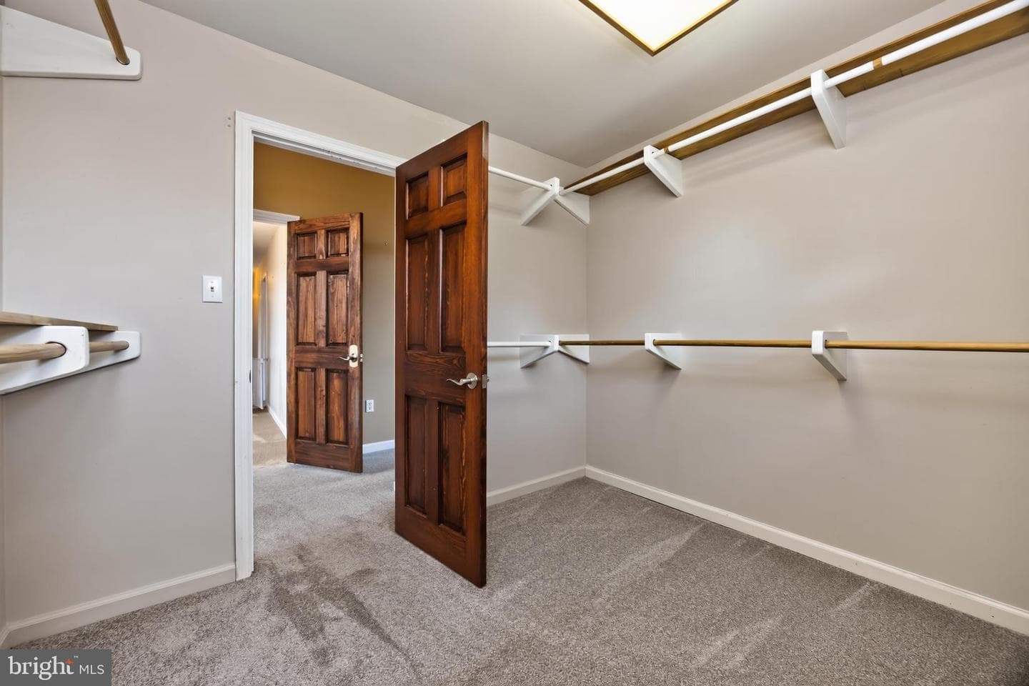24 Lehmann Drive photo 29