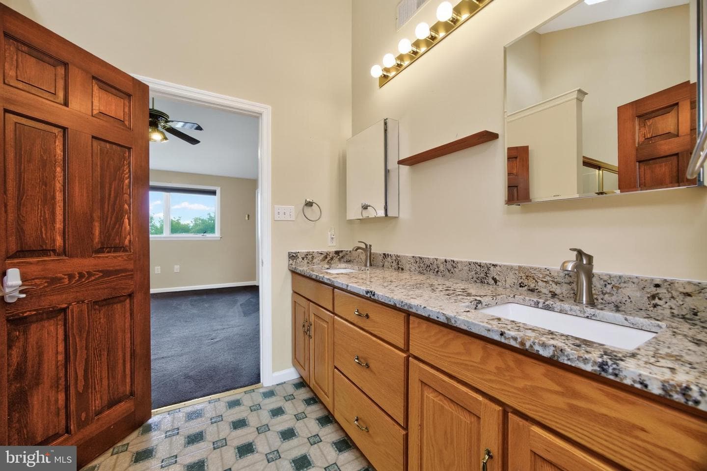 24 Lehmann Drive photo 45