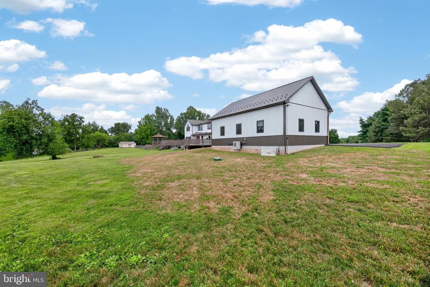 24 Lehmann Drive photo 61