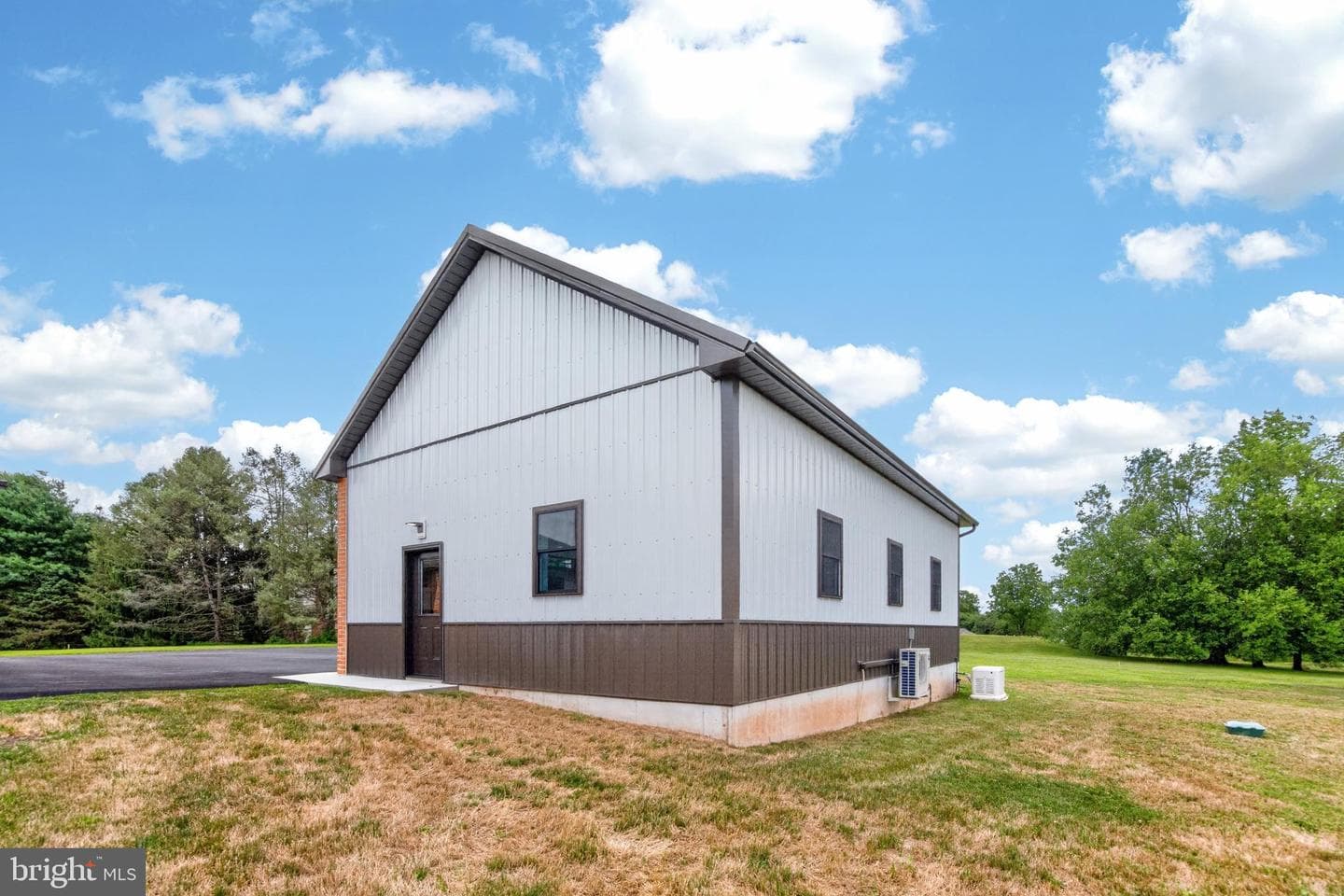 24 Lehmann Drive photo 66