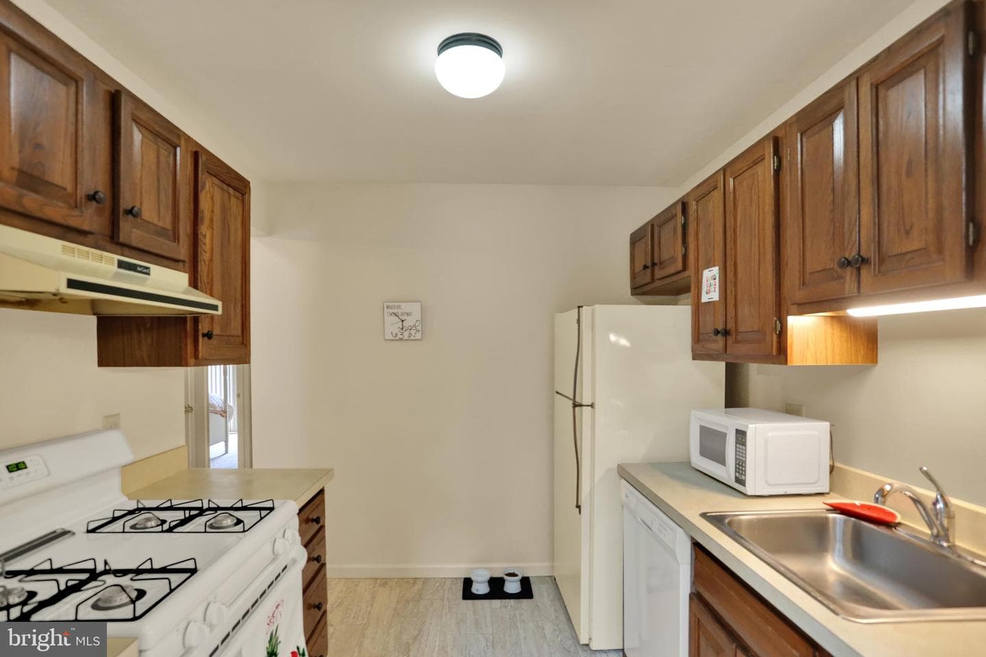 10 Maplewood Avenue #3b photo 10