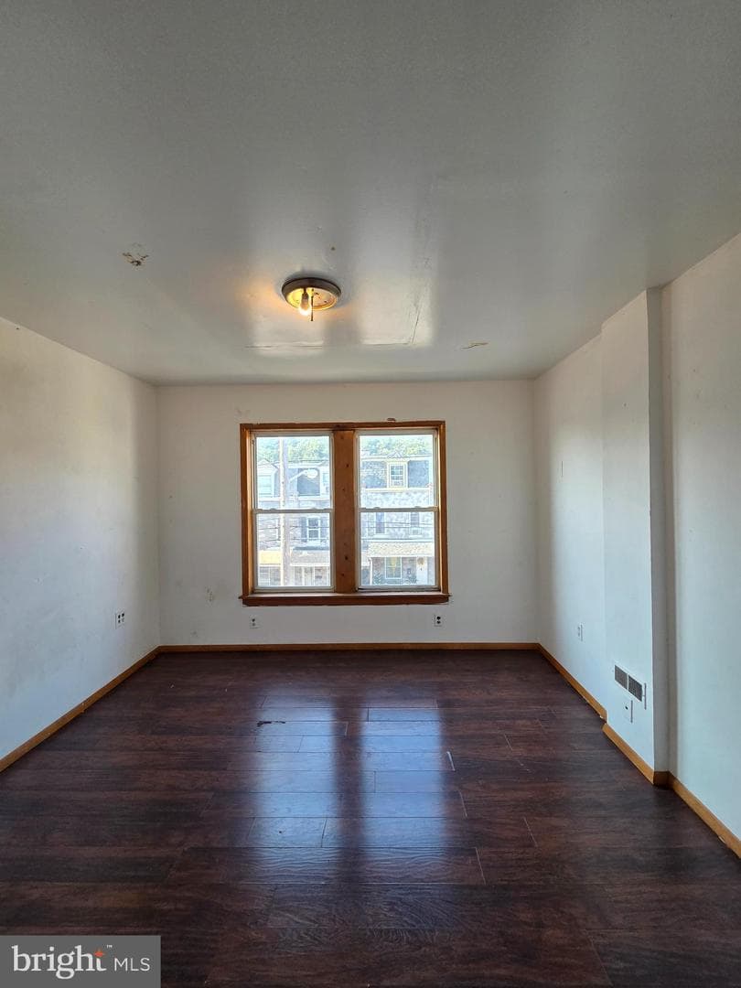 1648 Cotton Street photo 7