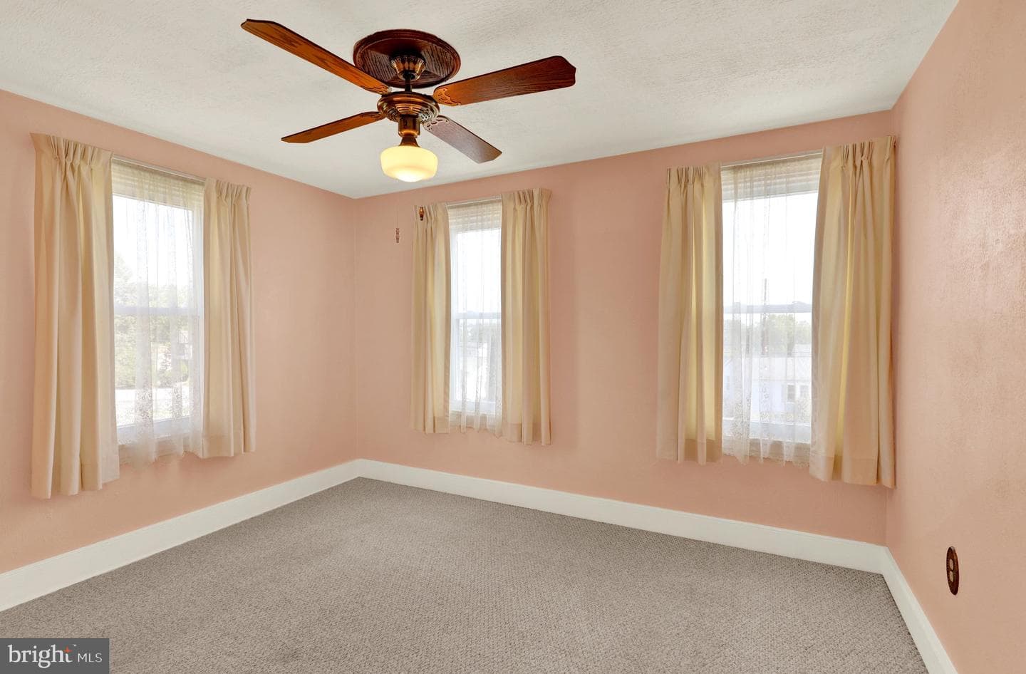 1153 Old Fritztown Road photo 21