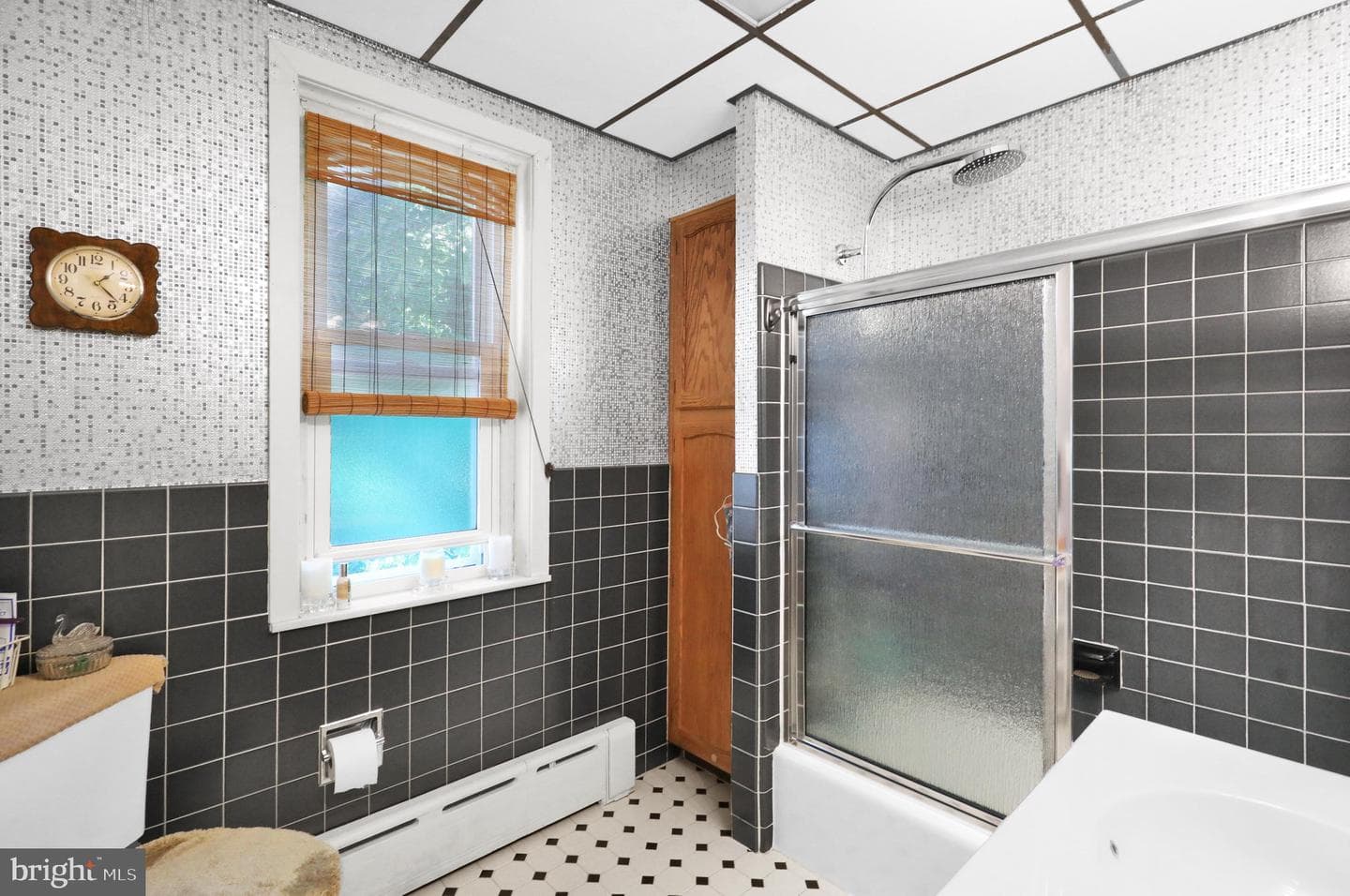 186 Clymer Street photo 17