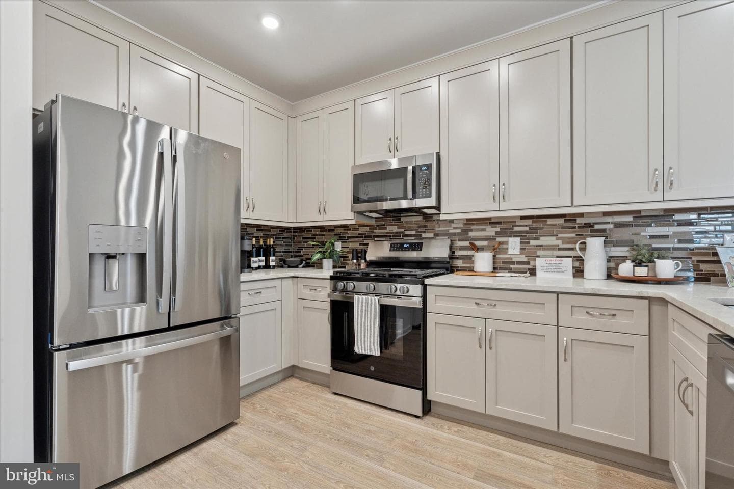 16231 River View Drive photo 13
