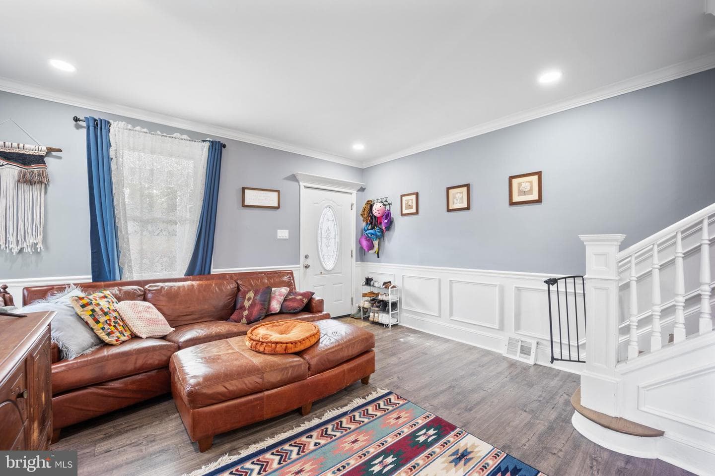 320 N Crown Street photo 4