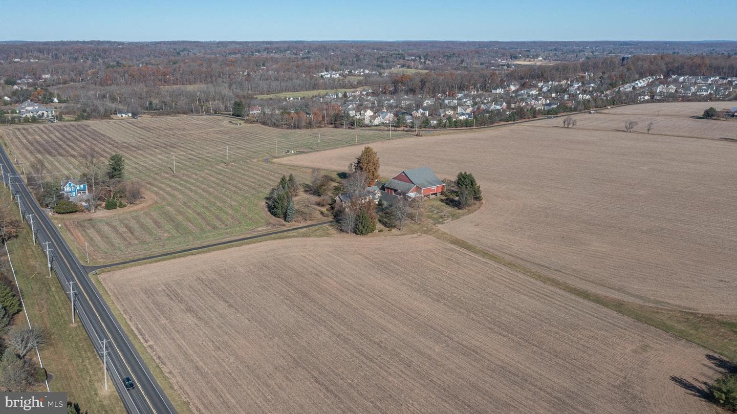 2209 Swamp Road photo 56