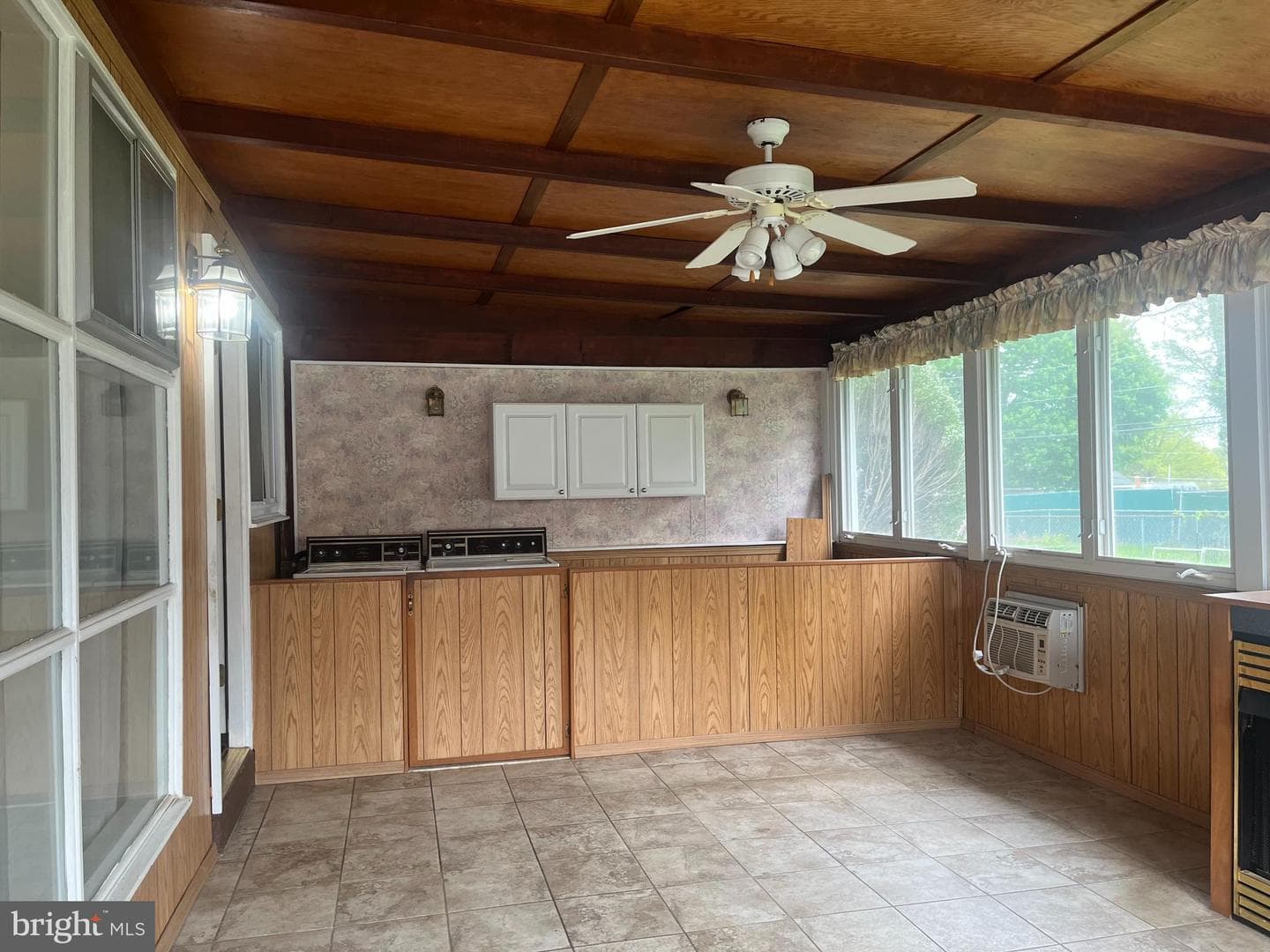 1327 Lacebark Street photo 42